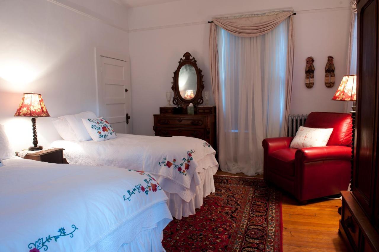 The Jackie O' House Bed And Breakfast Кълъмбъс Екстериор снимка
