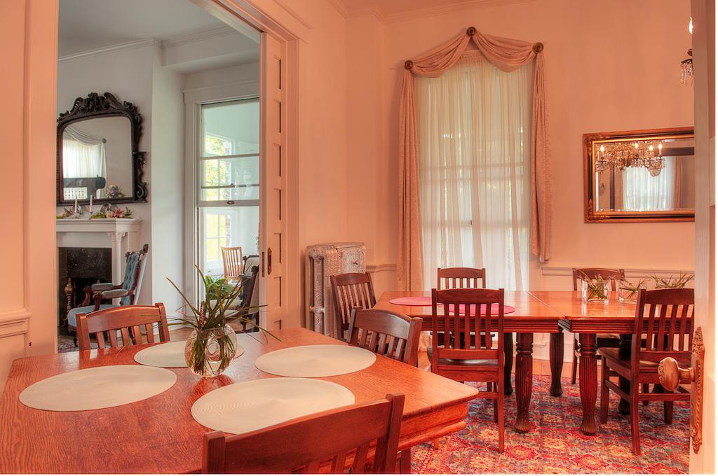 The Jackie O' House Bed And Breakfast Кълъмбъс Екстериор снимка